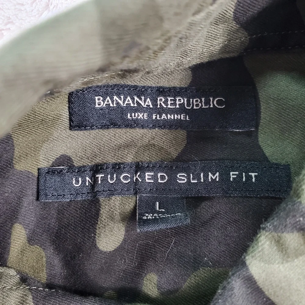 Banana Republic Luxe Flannel Shirt Mens L Camo Untucked Slim Fit Green Cotton